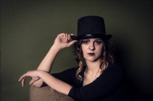 Portret w meloniku Fotografia Studyjna Warszawa Rembertów Rafał Dziorek