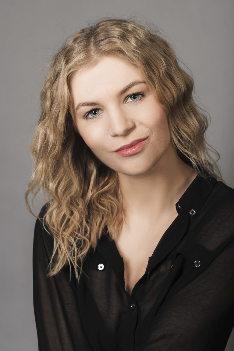 Sesja fotograficzna w Warszawie – portret z Anetą